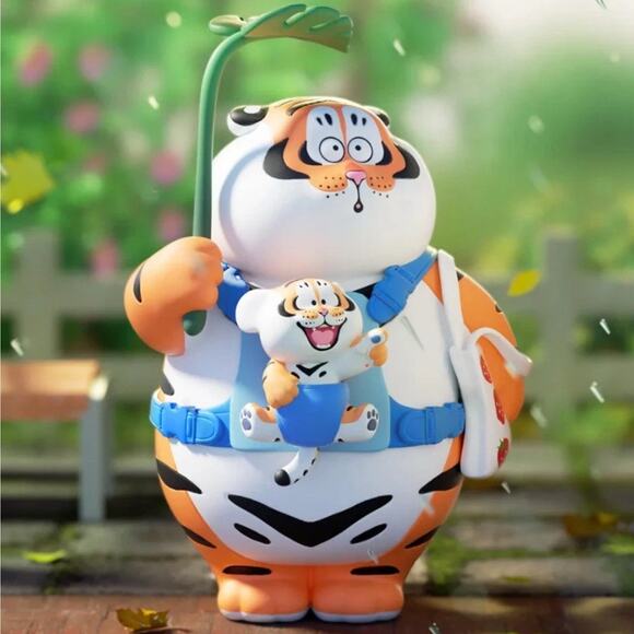 Funsim I’m Not Fat Tiger Pangs Loving Father Faithful Son Series “Super Daddy” - Picture 1 of 9
